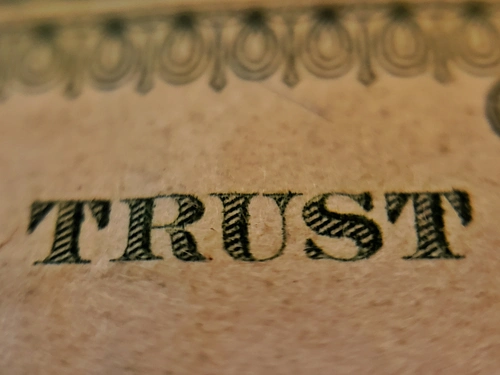 How to Trust Your Partner When You Have Anxiety: What Finally Worked When Logic Didn't