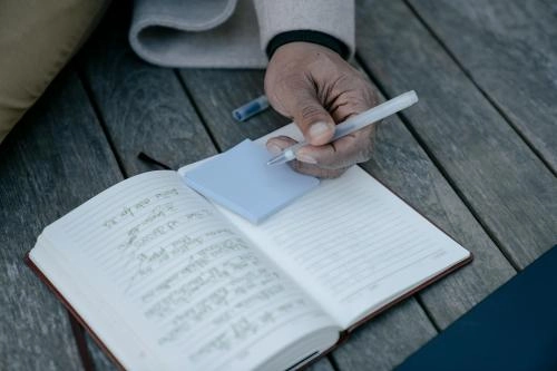 A person triggers my anxiety: 3 ways to break the cycle
