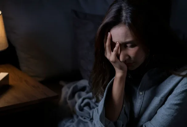 Why Anxiety Worsens at Night and What Helped Me Sleep
