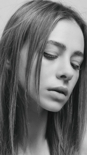 How Anxiety Impacts Relationships: Why You Push People Away Without Meaning To