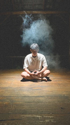 How to Cure Overthinking at Night Quiet Your Racing Mind