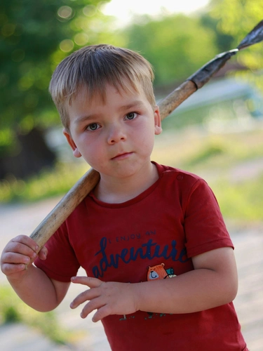 Stop yelling at your kids. These 5-second physical hacks cool your anger faster than deep breathing.
