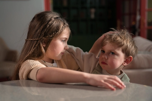 How to Stop Siblings from Hitting Each Other: What Finally Worked for Us