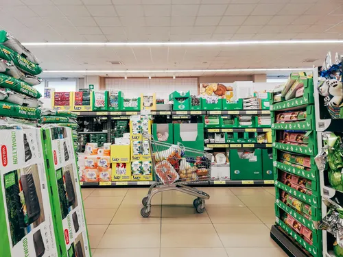 My Child Always Wants to Buy Something? 5 Science-Backed Strategies That Work Today