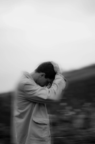 Undervaluing Yourself What It Means & 5 Signs You’re Doing It