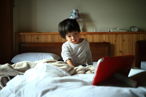 Why Does My Child Constantly Ask for Things? The Real Reasons And What to Do About It