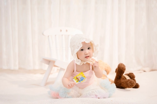 Why Does My Toddler Hit Me? (You’re Not a Bad Mom)