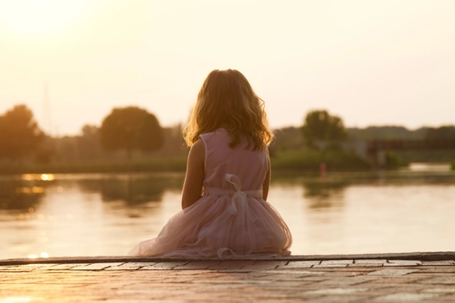 Childhood Trauma and Relationships: Why Emotional Neglect Hurts