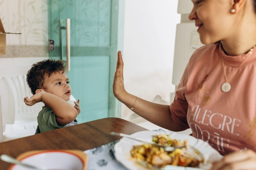 Attention-Seeking Behavior in Children: Why Kids Constantly Say