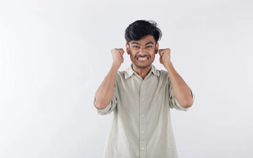 How to Read Anger in Body Language: Beyond Clenched Fists