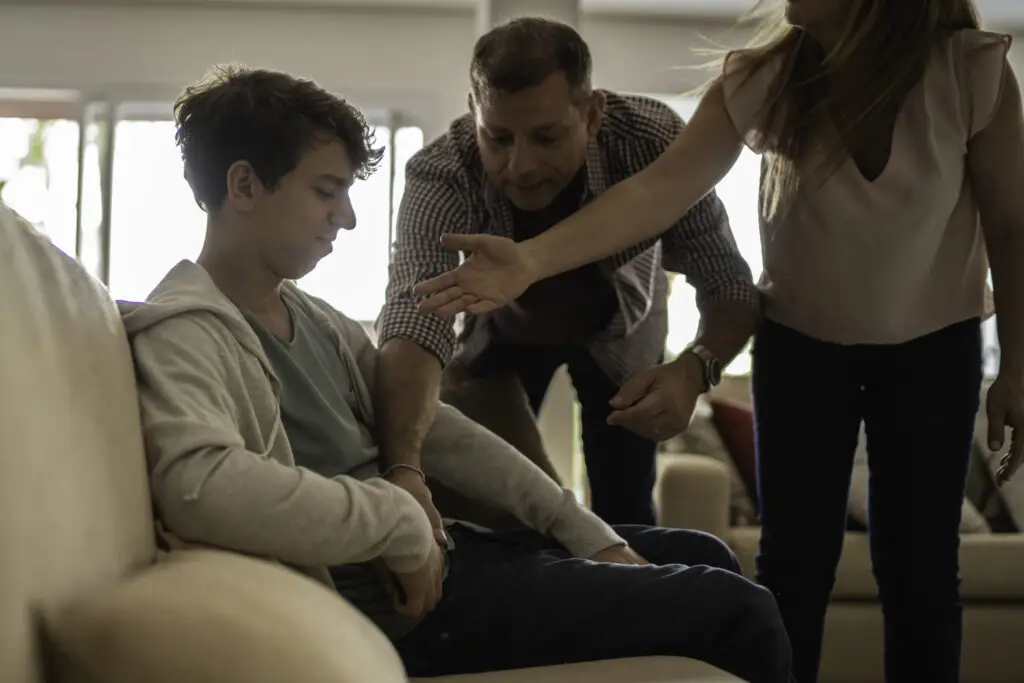 Why Teens Avoid Family Dinners: The Real Reason and What to Do