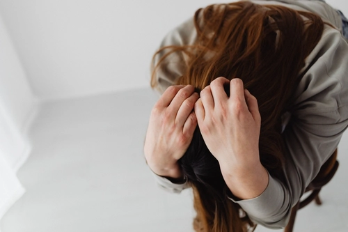 25 Manipulation Tactics Used in Toxic Relationships