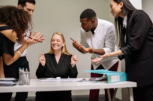 4 Non-Verbal Body Language Tips for Job Interviews