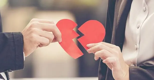 6 Signs God May Not Want You With Someone