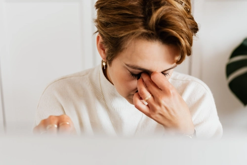 Emotional Withdrawal in Relationships Understanding the Silent Response