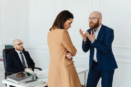 How Managers Control Employees Psychologically 5 Subtle Signs to Watch For