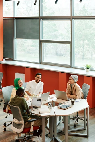 How People Use Power in Workplace 10 Sources Anyone Can Tap