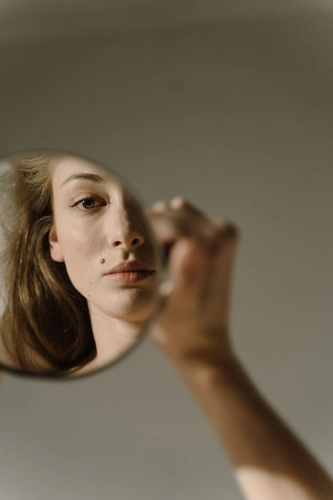 How Trauma Lives in the Body Physical Signs & Release