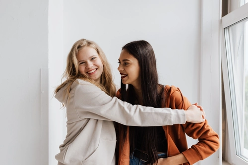 How to Become More Outgoing 3 Tips That Actually Work