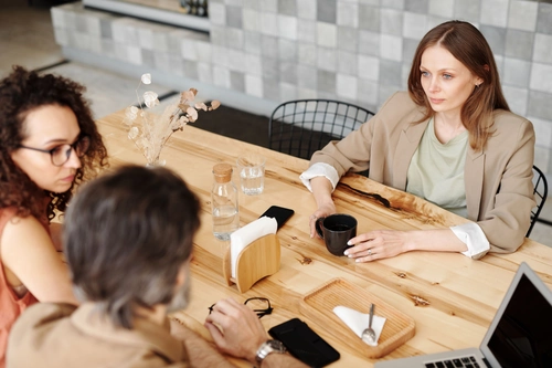 How to Protect Yourself from Manipulation in Everyday Life