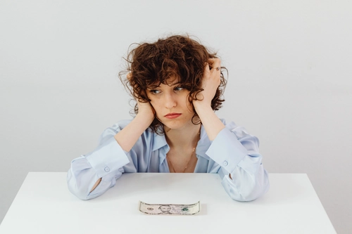 How to Respond to Rude or Manipulative Comments: One Word Swap That Changes Everything