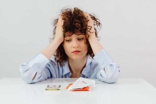 How to Stop Emotional Spending When Life Feels Heavy