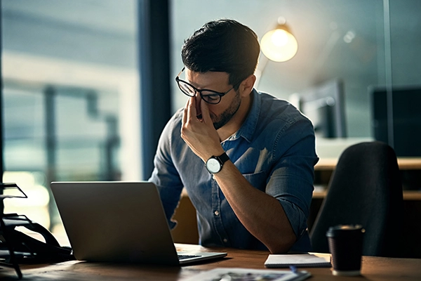 How to Stop Overthinking in a Relationship at Night