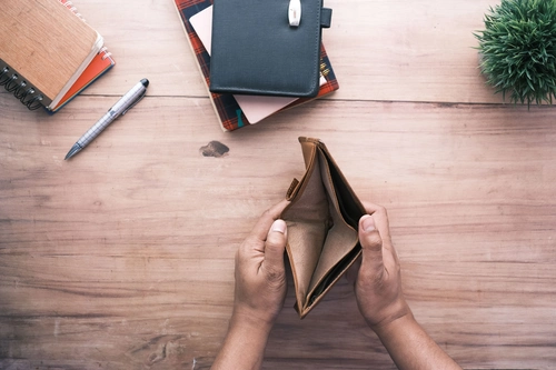Poor vs Rich Mindset: Is Being Broke Actually More Expensive