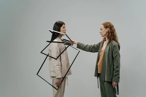 Psychological Manipulation in Relationships Spotting the Signs I Missed for Years