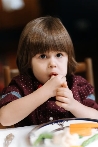Teach Kids Curiosity Learning: 5 Shifts to Try