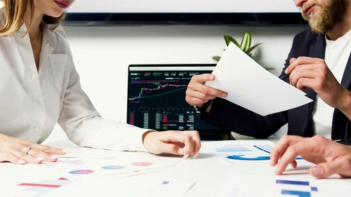 Why Communication in Workplace Importance Goes Beyond Talk