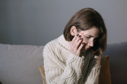 Emotional Manipulation Signs: Subtle Control You Might Miss