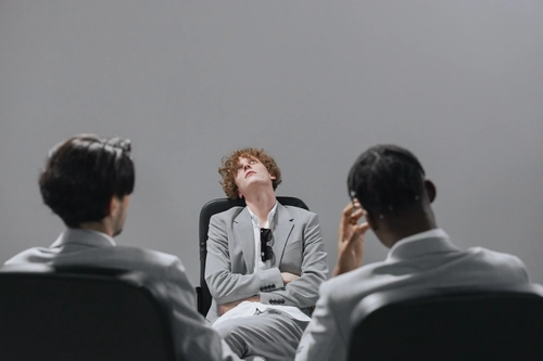 Group Behavior Psychology: Why I Stopped Explaining