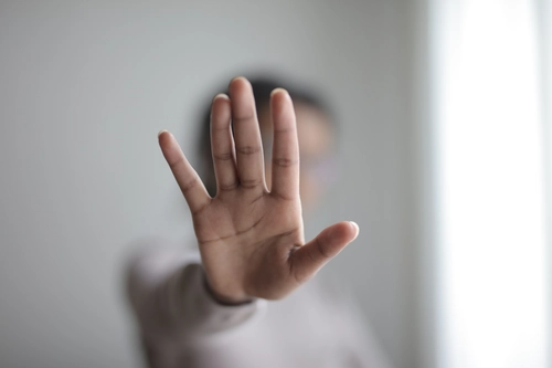 what confident people say when they're being interrogated