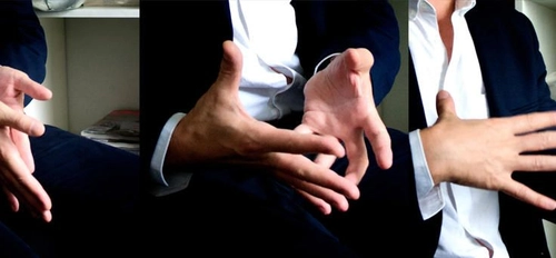 Body Language Meaning Psychology What Your Body Is Really Saying