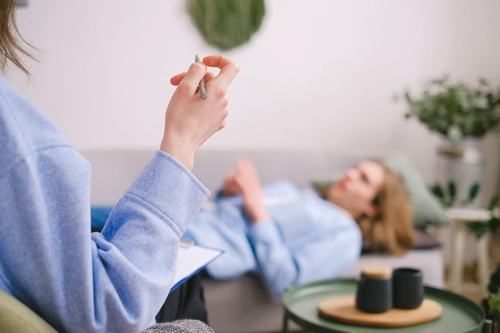 Emotional Recovery After Arguments How Couples Stop Feeling Awkward and Reconnect