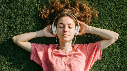 How to Calm Down Anxiety Fast When You Feel It Rising