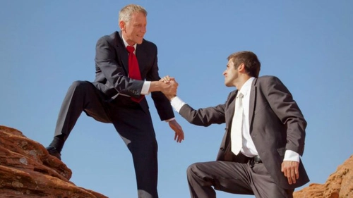 Why People Are Attracted to Powerful Individuals