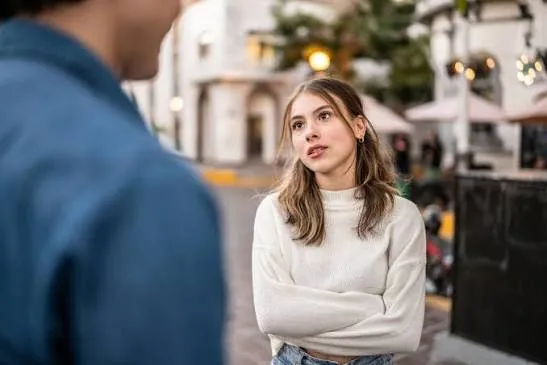 How to Respond to Backhanded Compliments