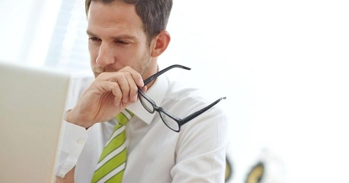 Emotional Mistakes in Investing Decisions A Calmer Way