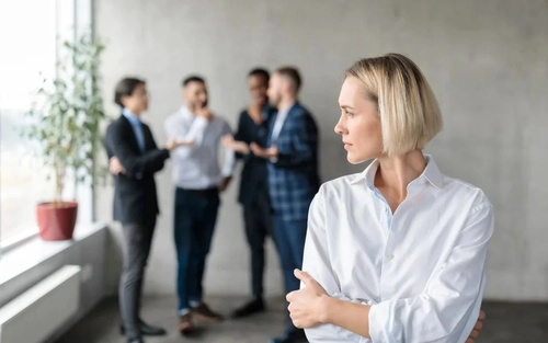Hidden Hierarchy in Workplace Psychology When the Org Chart Lies