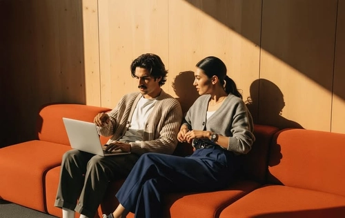 How Power Dynamics Work in Relationships and Why Mutuality Matters