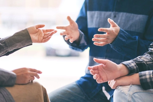 How Power Works in Social Situations and How to Read It
