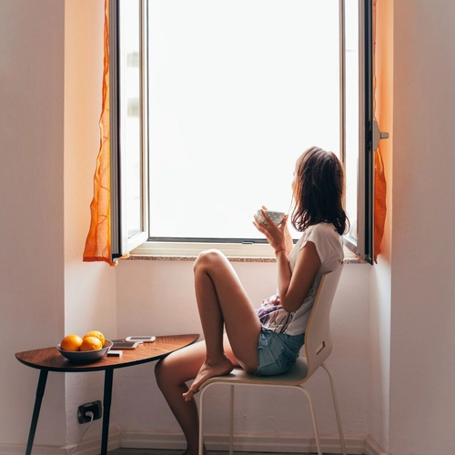 How to Lower Anxiety With 5 Everyday Habits That Work