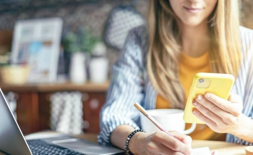 How to Read People Online Without Getting Burned