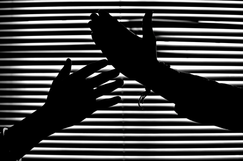 Signs Someone Is Hiding Something From You What to Watch For and How to Handle It