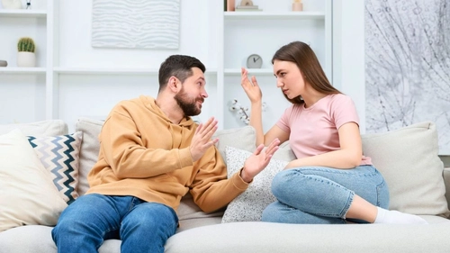 Signs of Power Struggle in Relationships