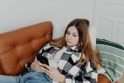 Why Teens Lie to Parents What I Learned After Finding the Hidden Phone
