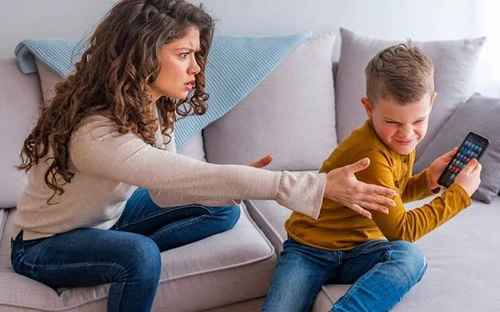 How Stress Affects Parenting After Work Each Day