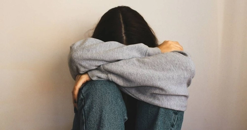 How to Stop Overthinking in Bed When Your Mind Won't Quit